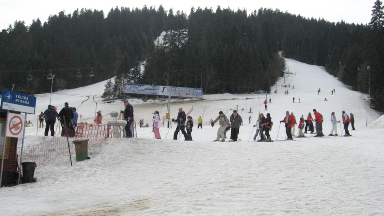 Flora Ski-Slope Studio Apartment Borovets Ngoại thất bức ảnh