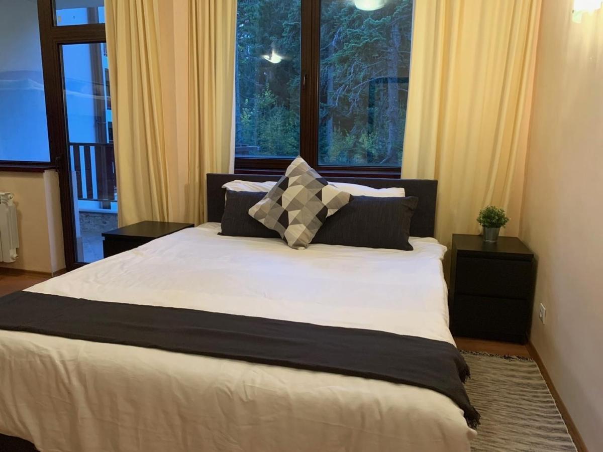 Flora Ski-Slope Studio Apartment Borovets Ngoại thất bức ảnh